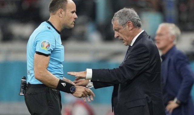 S赛直播-葡主帅：裁判应该明白点球判错 最后才知德国比分