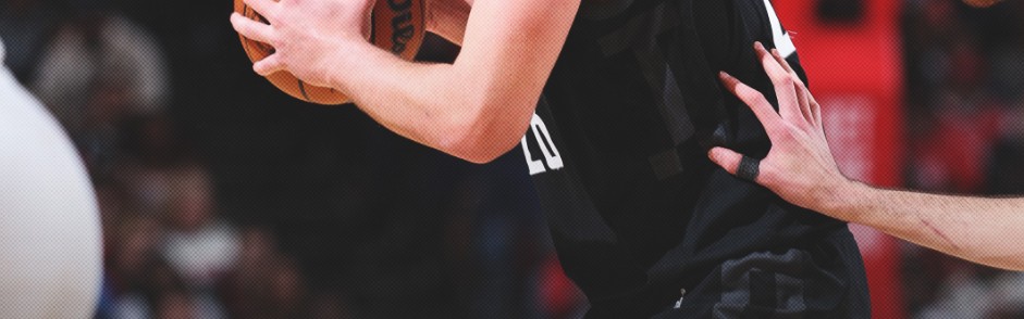 英雄联盟官网赛事-23中7吞耻辱一战！KD创赛季第二低命中率 休媒高呼需要伊森DFS