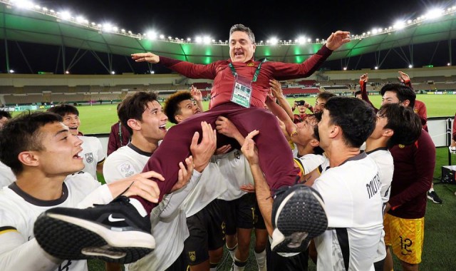 国足3个小组第一全拿下！越南门将一席话，给日本队上足强度