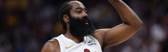 英雄联盟官网-哈登拇指骨折仍出战，助骑士队获胜|詹姆斯·哈登|篮球|nba吐槽大会|NBA|洛杉矶快船队_新浪体育_新浪新闻